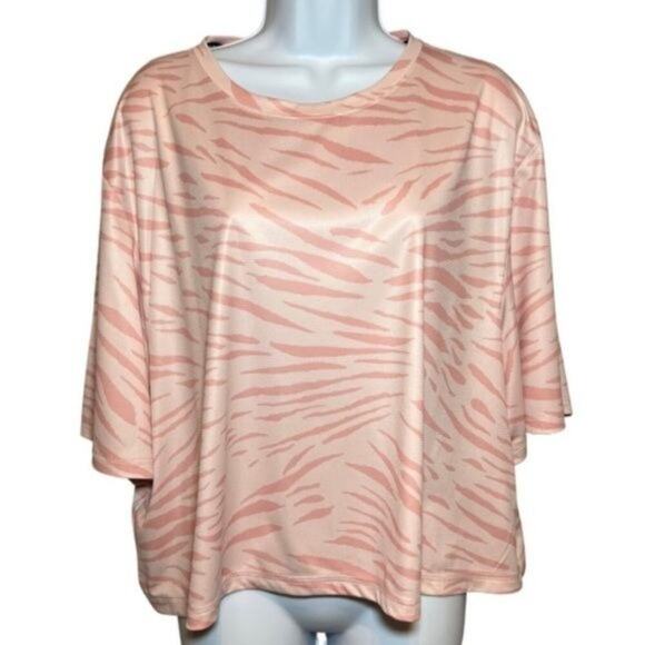 Puma Womens Pink Zebra Print Oversized T-Shirt XL 100% Polyester - Picture 1 of 10